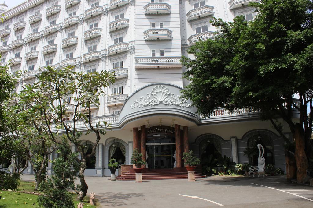 Saigon Park Resort Thuan An Εξωτερικό φωτογραφία
