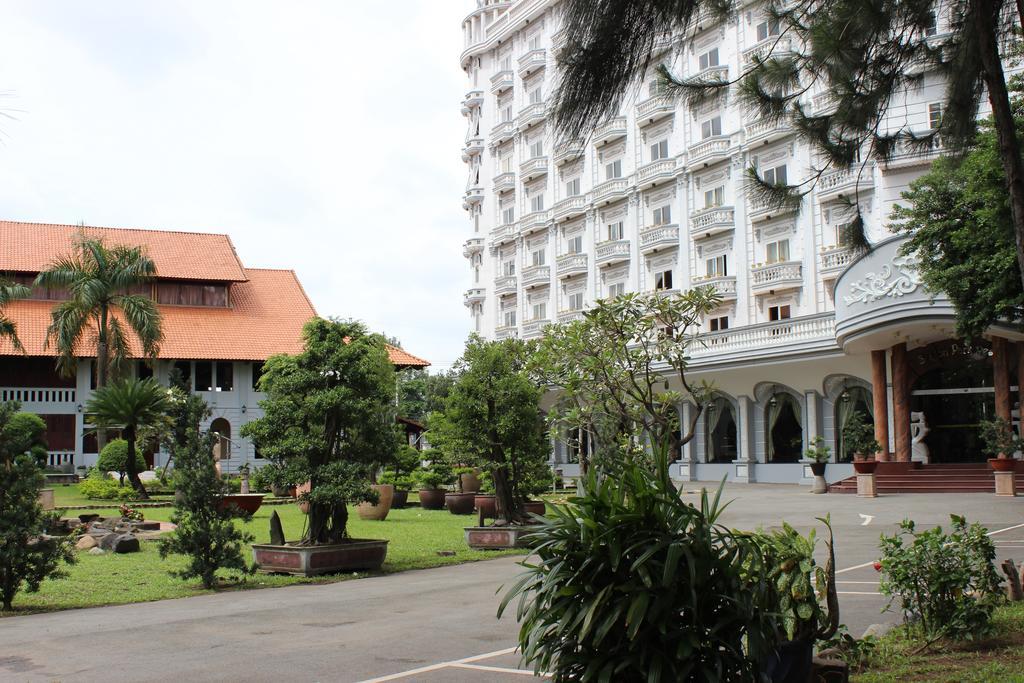 Saigon Park Resort Thuan An Εξωτερικό φωτογραφία
