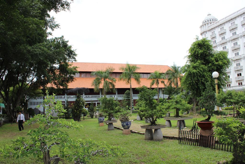 Saigon Park Resort Thuan An Εξωτερικό φωτογραφία